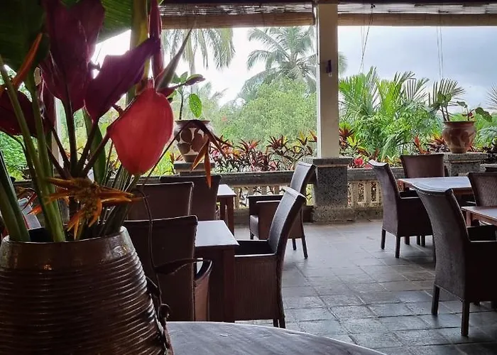 Sava Eco Retreat Resort *